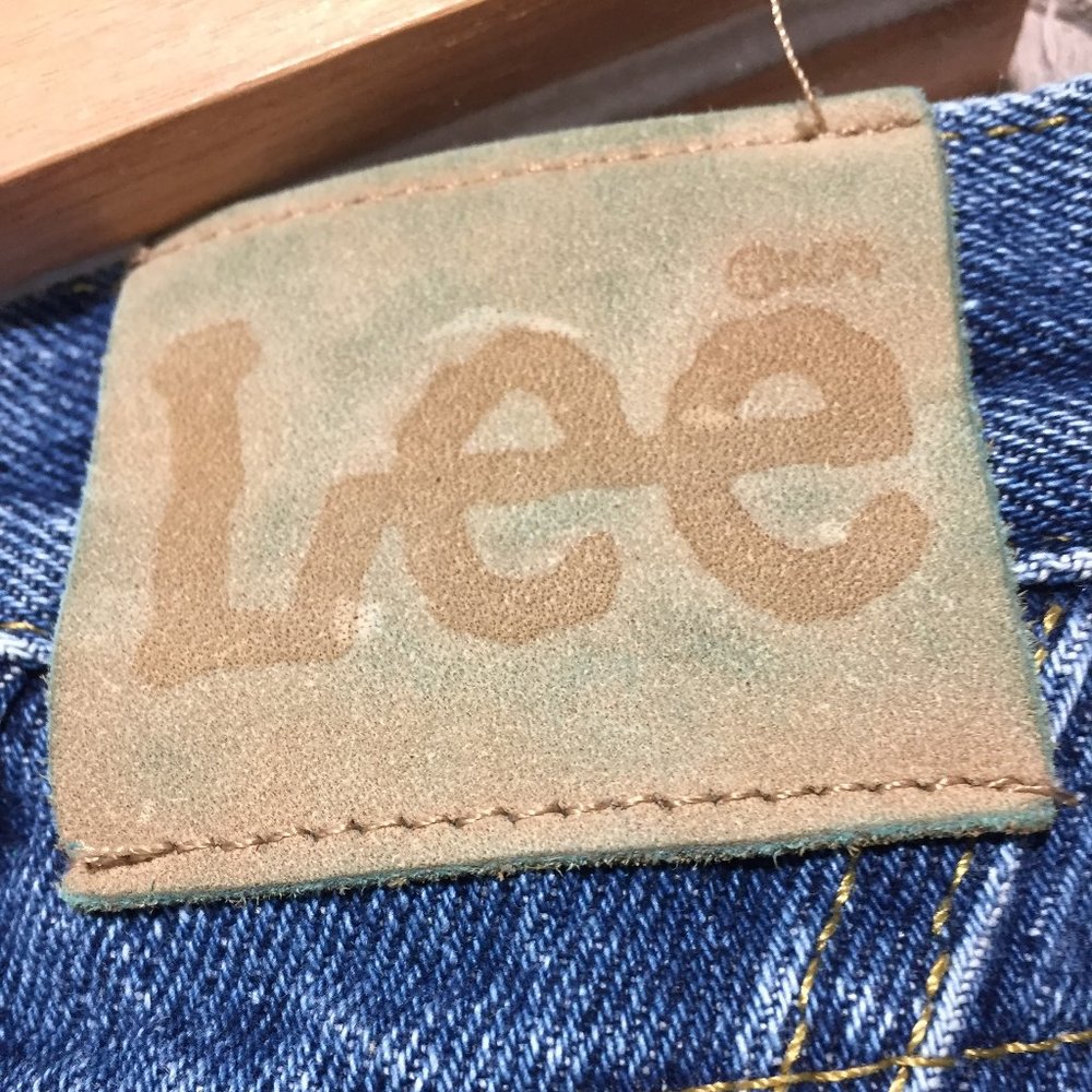 VINTAGE HIGH RISE LEE DENIM JEANS SIZE 12 - Picture 5 of 5